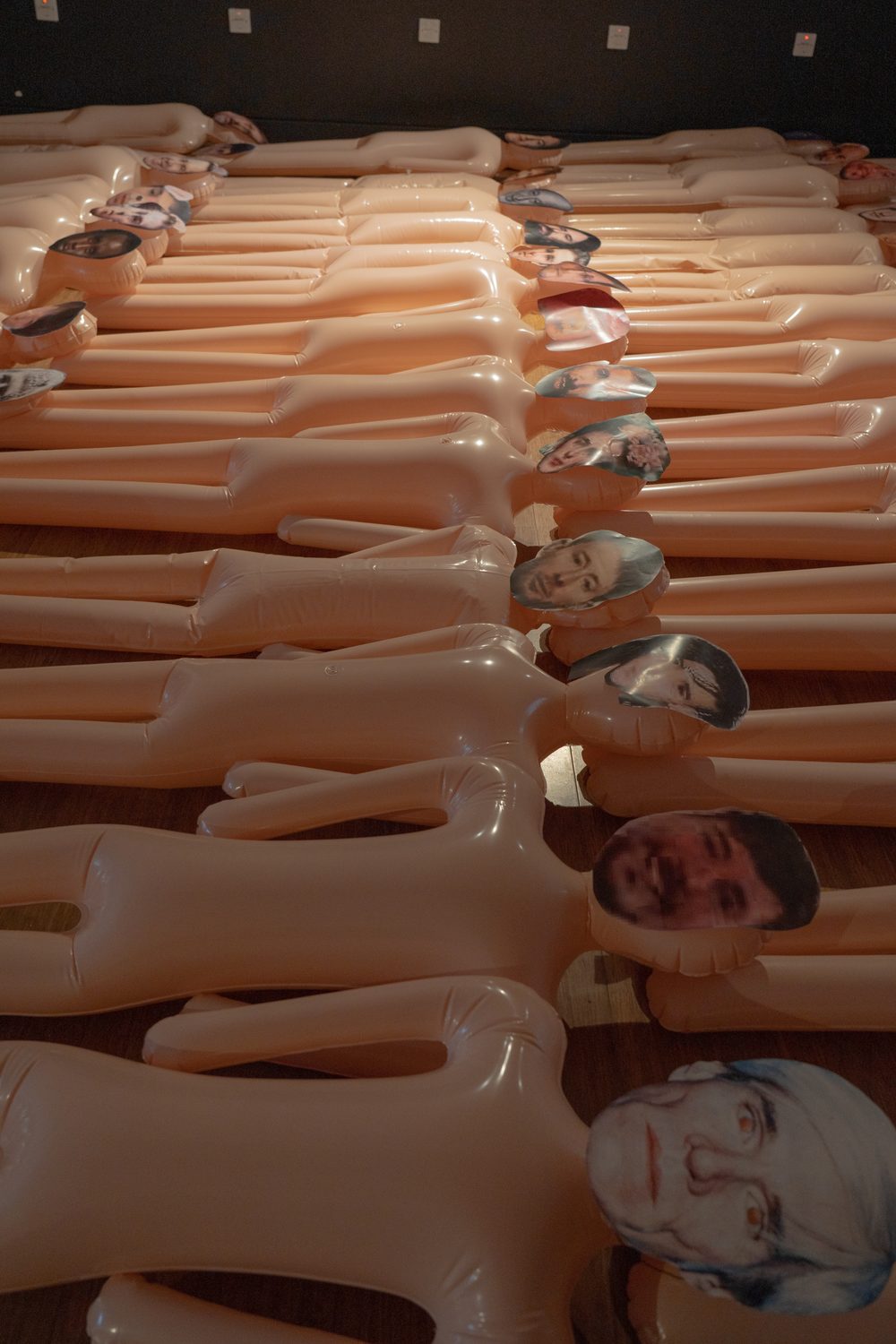 100 People